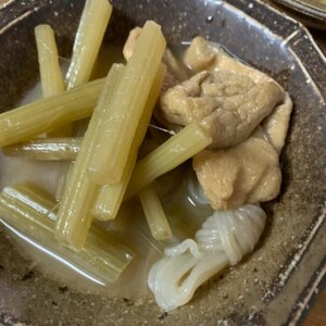 油揚げとフキの煮物